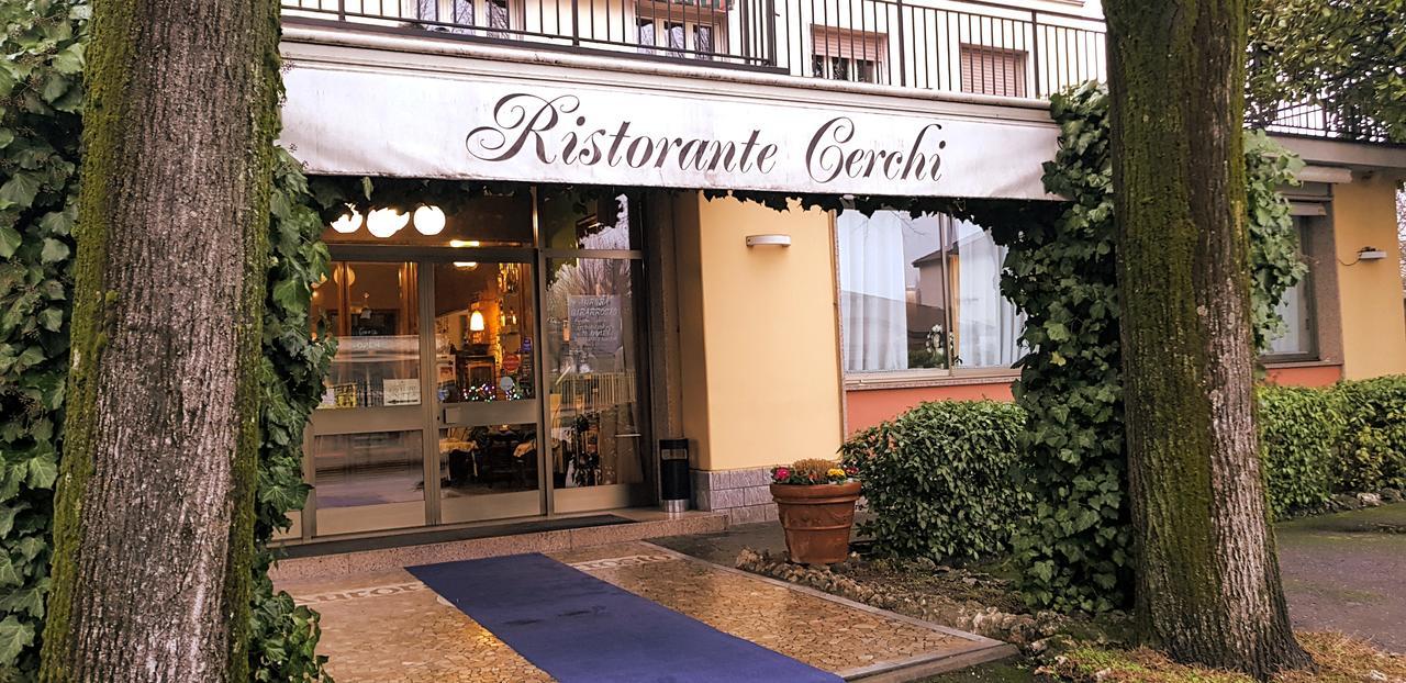 Albergo Cerchi Tortona Exterior foto